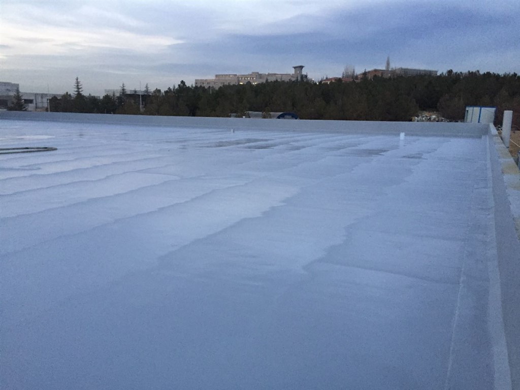 Sprey Polyurea Teras Yalıtımı